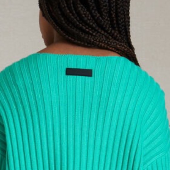 Fear Of God Essentials Boxy Mint Leaf Green Ribbed Crew Neck Sweater Sz 12/L - Picture 1 of 7